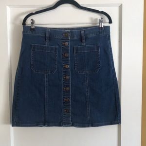J Crew denim / jean mini skirt size 10